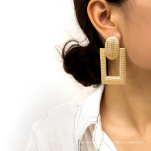 Elegant and exaggerated pendant earrings, hollow business square geometric bump earrings women